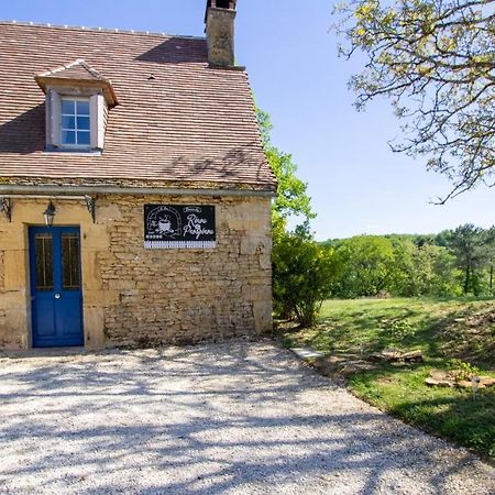Chez Rénou et Prospérou maison typique du Sarladait Saint-Genies Exterior foto