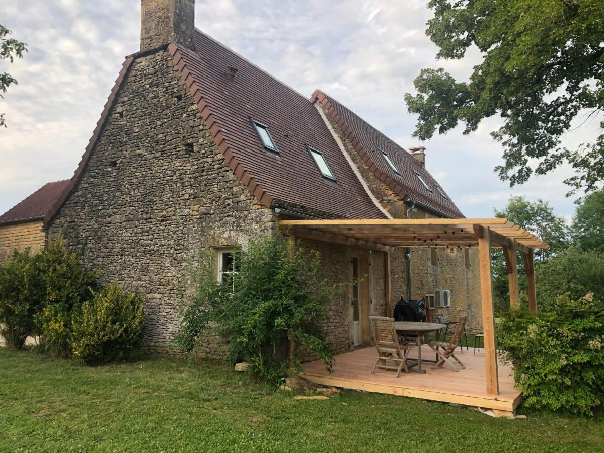 Chez Rénou et Prospérou maison typique du Sarladait Saint-Genies Exterior foto
