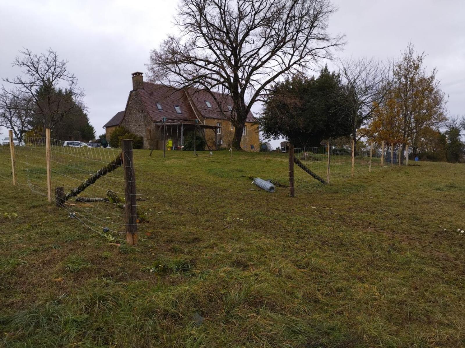 Chez Rénou et Prospérou maison typique du Sarladait Saint-Genies Exterior foto
